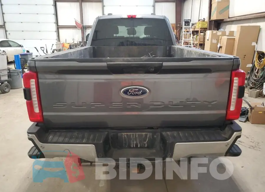 1FT8W3BT0RED53882 Photo# 6