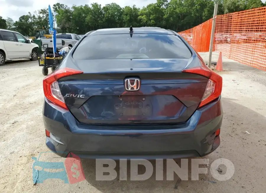 19XFC2F71HE002764 Photo# 6
