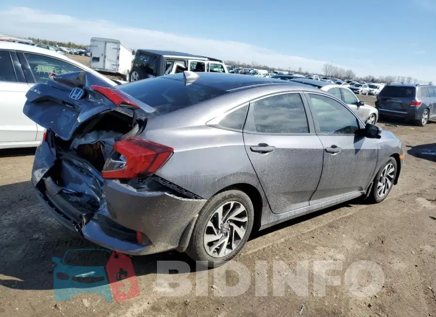 19XFC2F71HE005356 Photo# 3