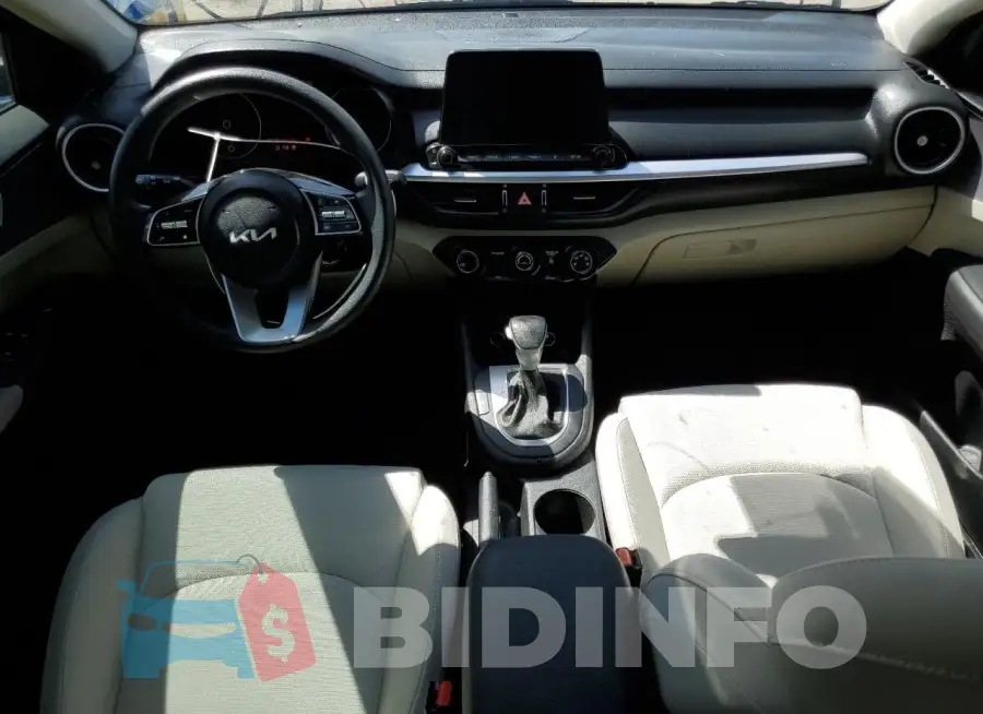 3KPF24AD5NE486896 Photo# 8