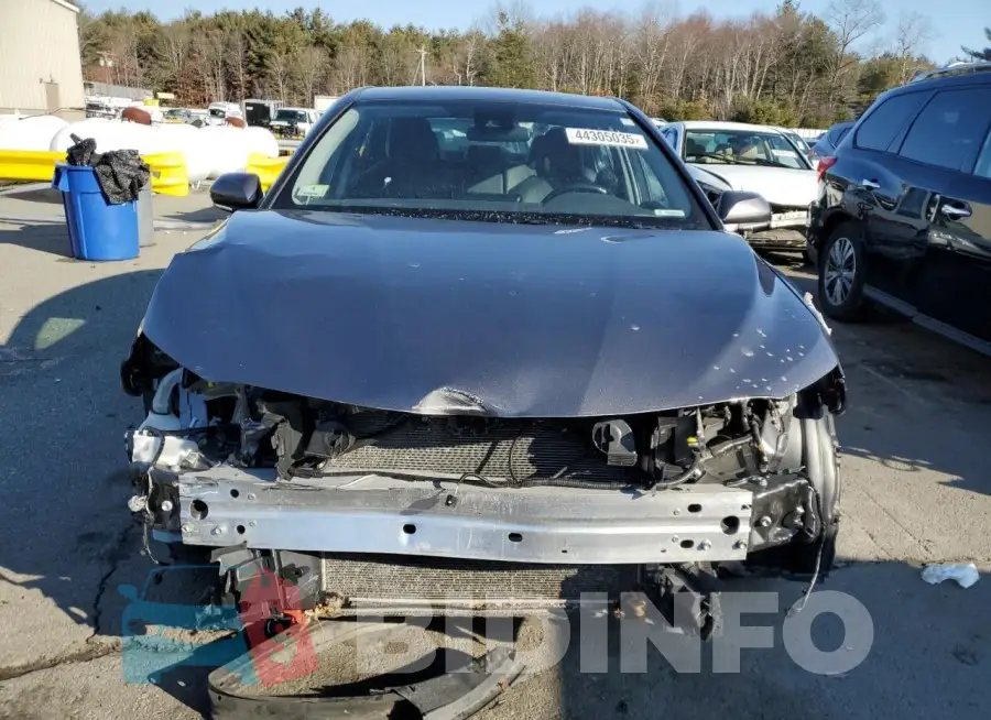 4T1G11BK7PU091735 Photo# 5