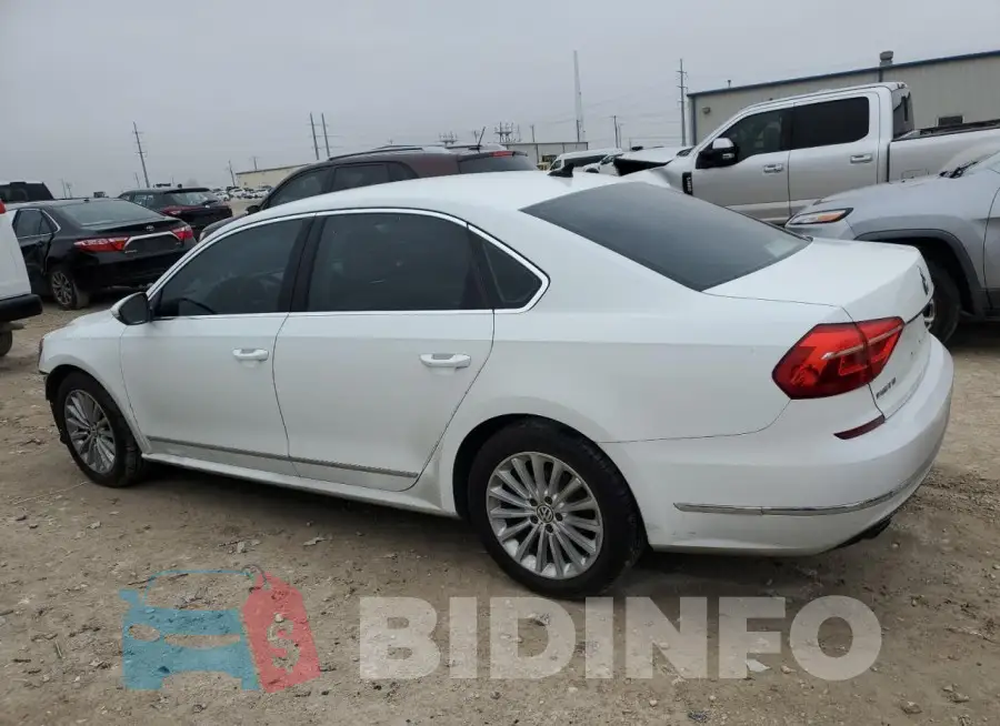 1VWBS7A39GC020290 Photo# 2