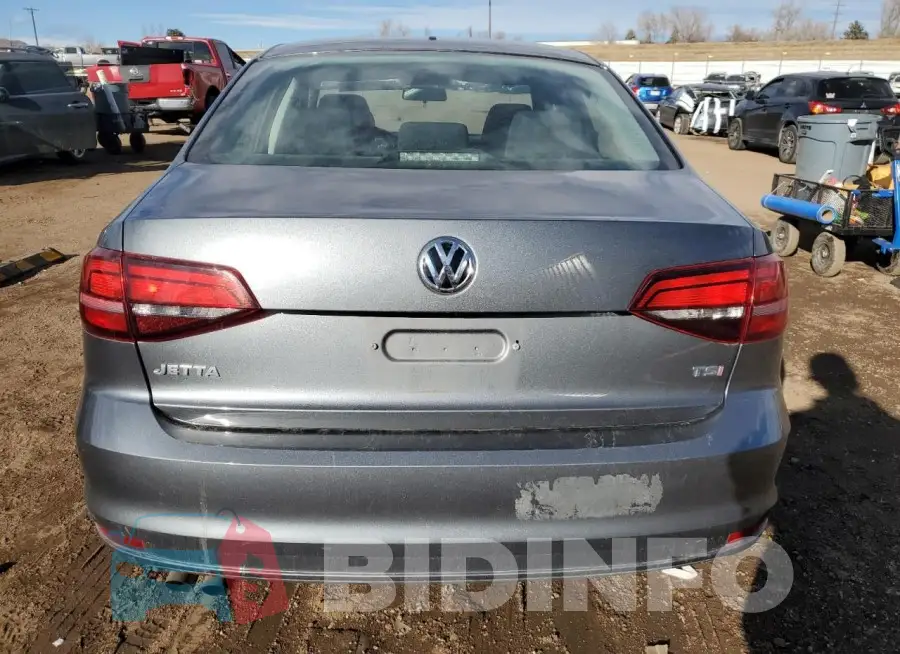 3VW2B7AJ0HM313350 Photo# 6