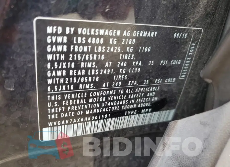 WVGAV7AX6HK001501 Photo# 14