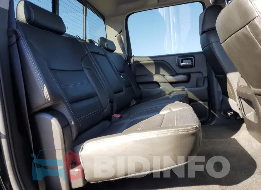 3GTU2PEJ7JG458413 Photo# 10