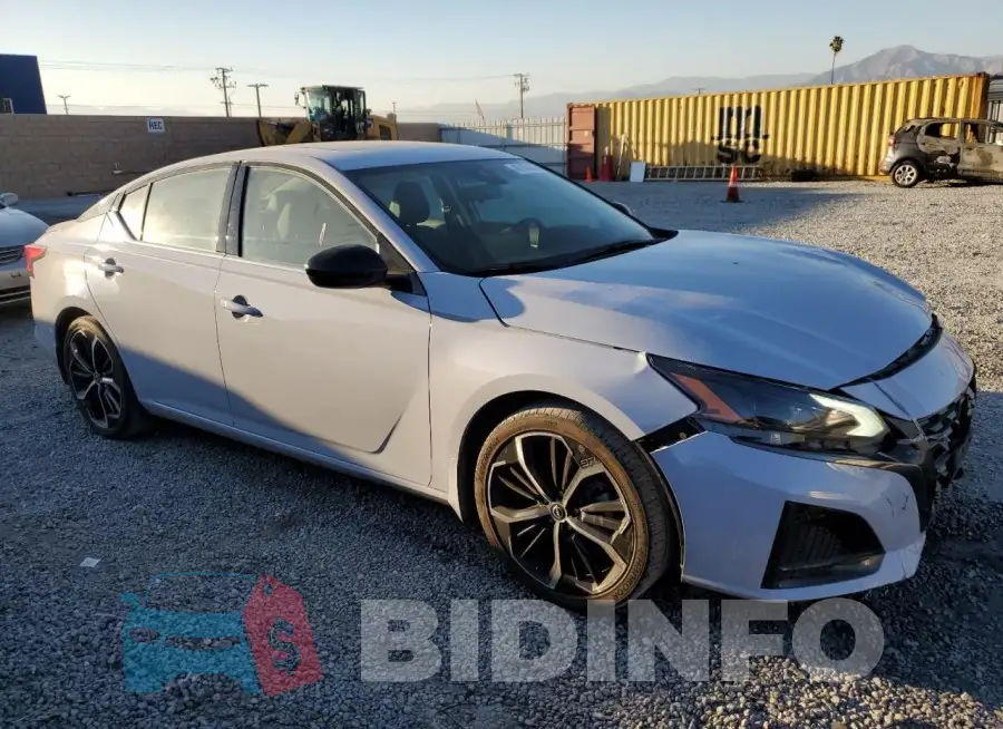 1N4BL4CV1PN354384 Photo# 4