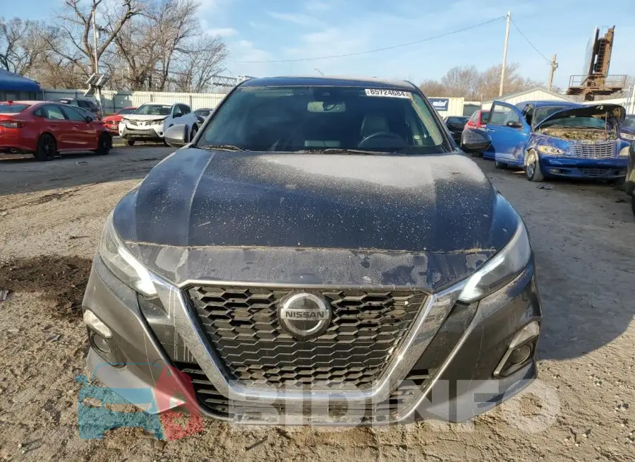 1N4BL4EV1KC170077 Photo# 5