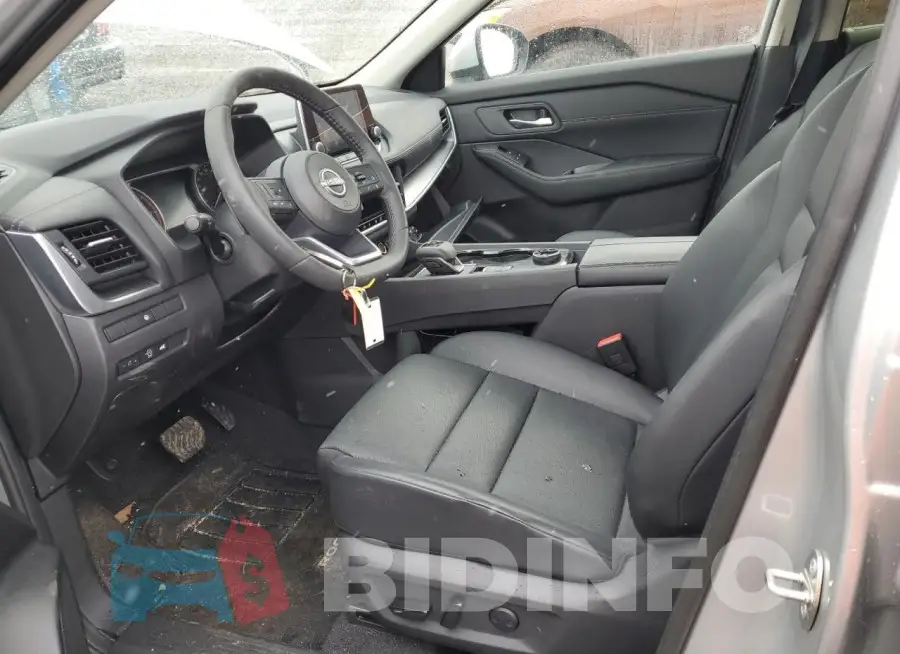 JN8BT3BB5RW286068 Photo# 7