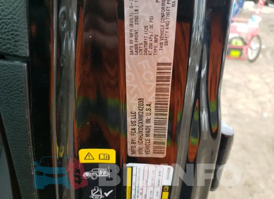 1C4HJXDGXNW242038 Photo# 13