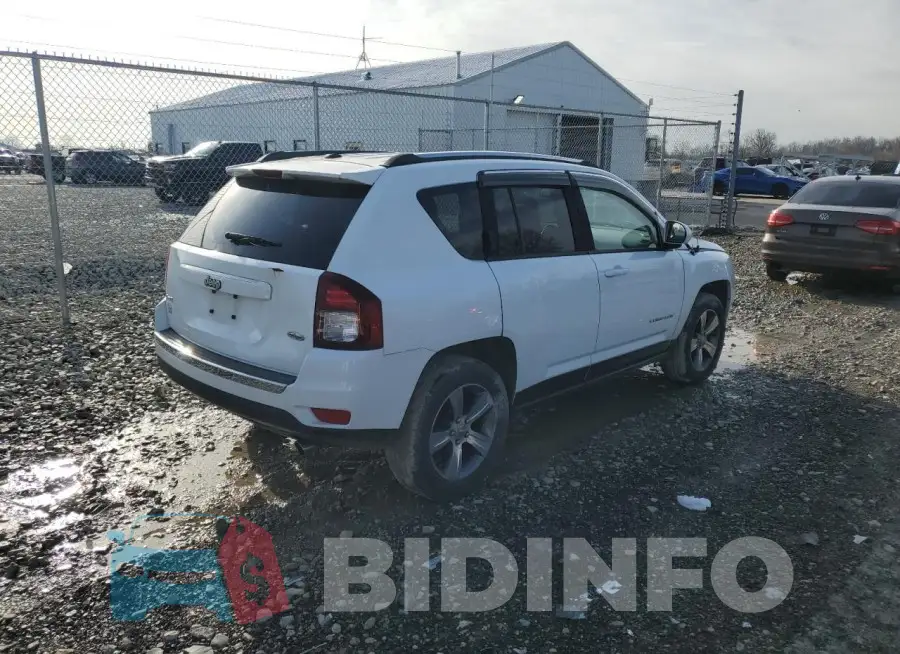 1C4NJDEB5GD707344 Photo# 3