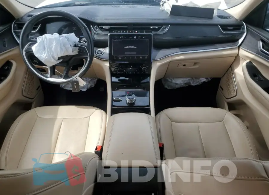 1C4RJKBG4M8128310 Photo# 8