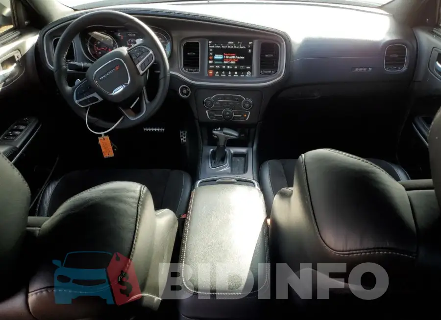 2C3CDXGJ8MH678834 Photo# 8
