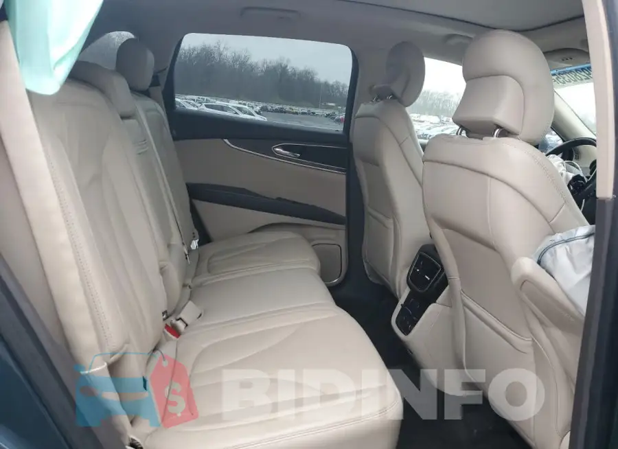 2LMPJ8LR7GBL82444 Photo# 10
