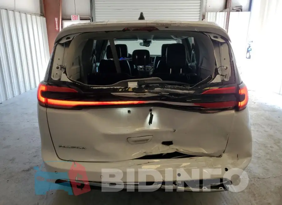 2C4RC1BG0PR529222 Photo# 6
