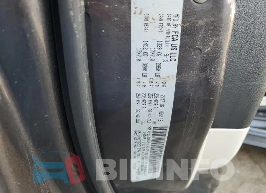 2C4RC1BG2LR116146 Photo# 13