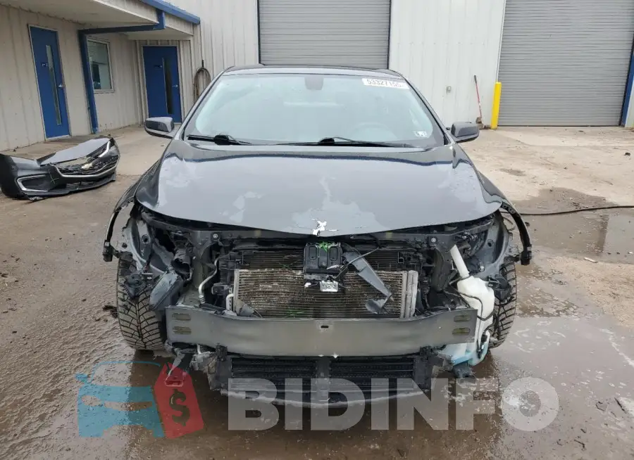 1G1ZB5ST4HF125848 Photo# 5