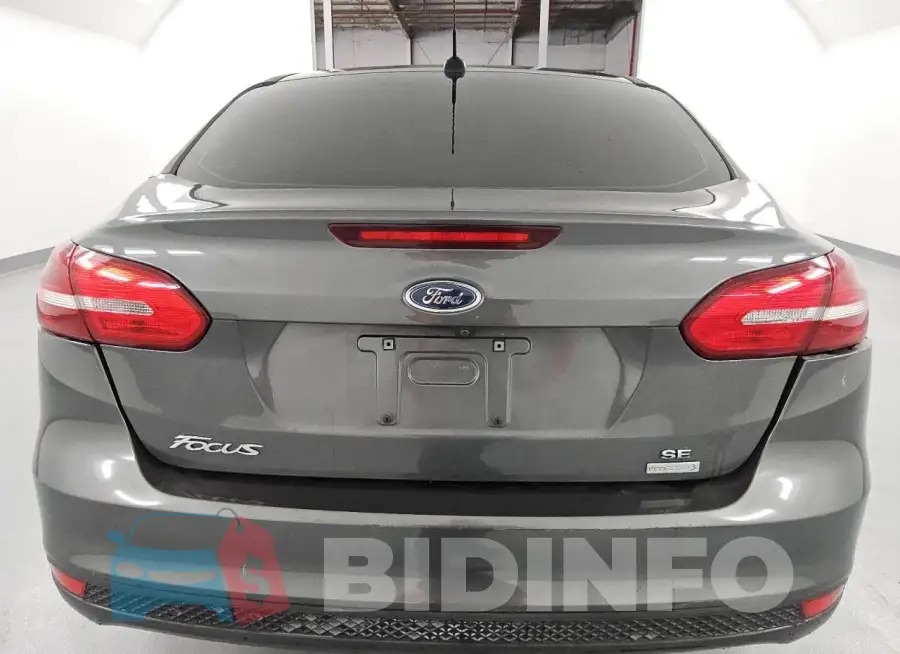 1FADP3FE2JL270516 Photo# 6
