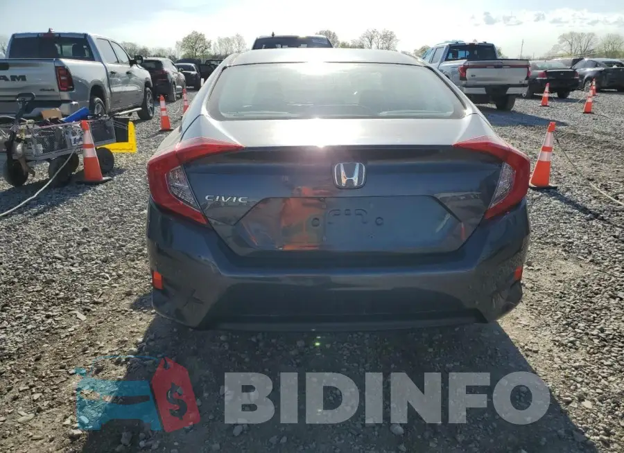 19XFC2F5XHE063223 Photo# 6