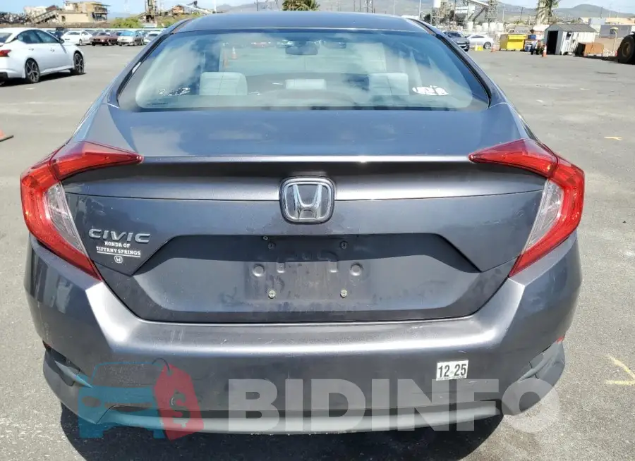 19XFC2F70GE070925 Photo# 6