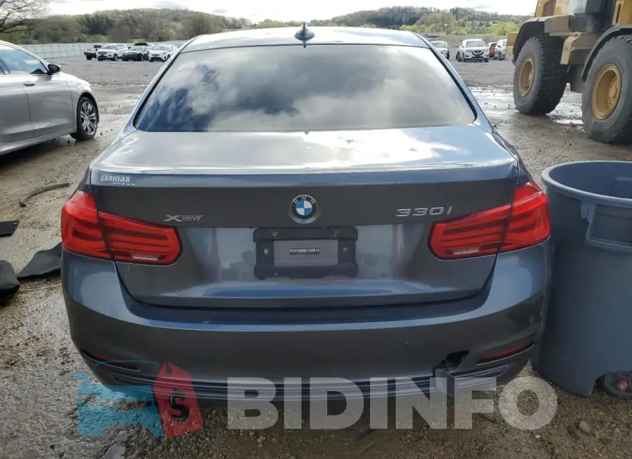 WBA8D9G59JNU70283 Photo# 6
