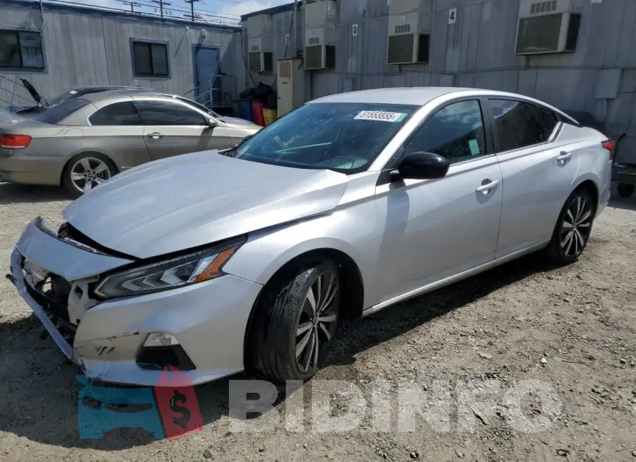 1N4BL4CV4LC132041 Photo# 1
