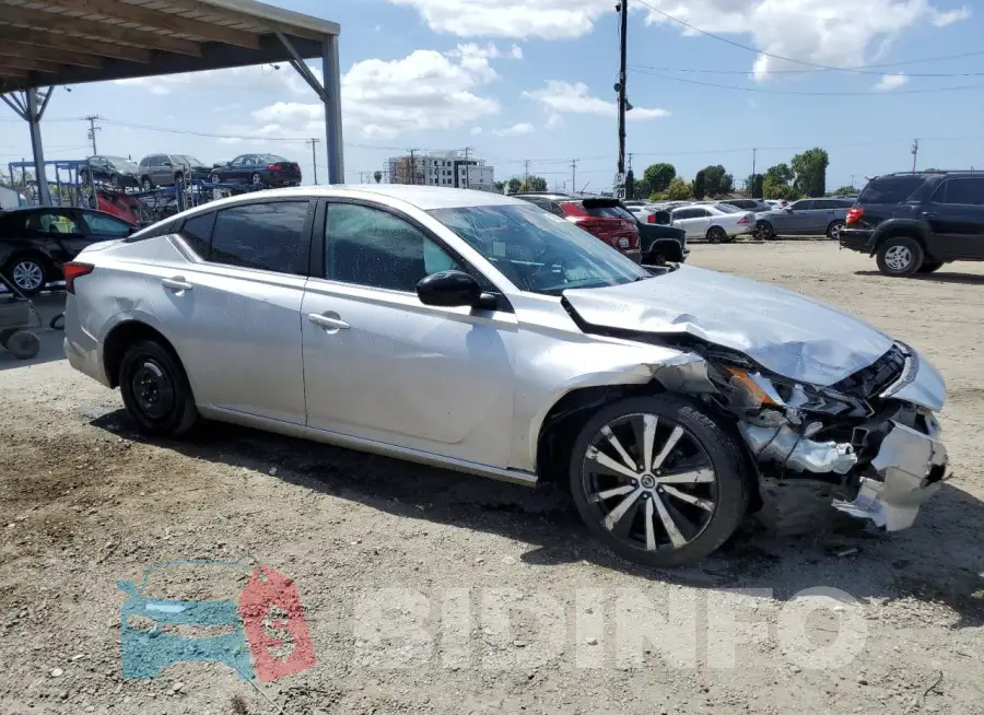 1N4BL4CV4LC132041 Photo# 4