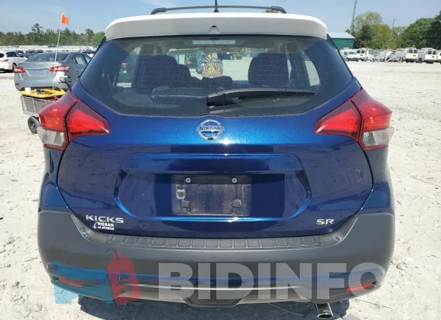 3N1CP5CU1JL508828 Photo# 6