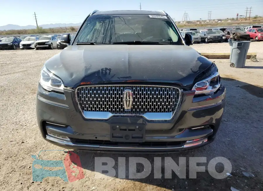 5LM5J7XC7MGL03813 Photo# 5