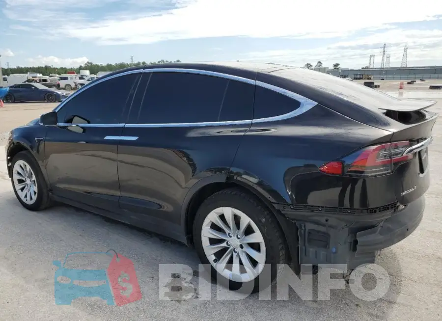 5YJXCBE25HF037747 Photo# 2