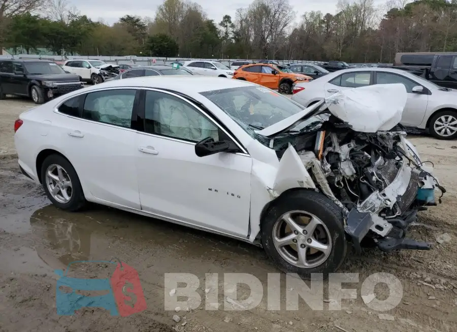 1G1ZB5ST2GF345777 Photo# 4