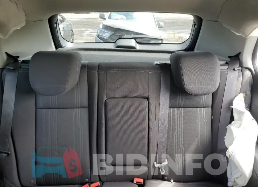 KL7CJLSB1GB662031 Photo# 10