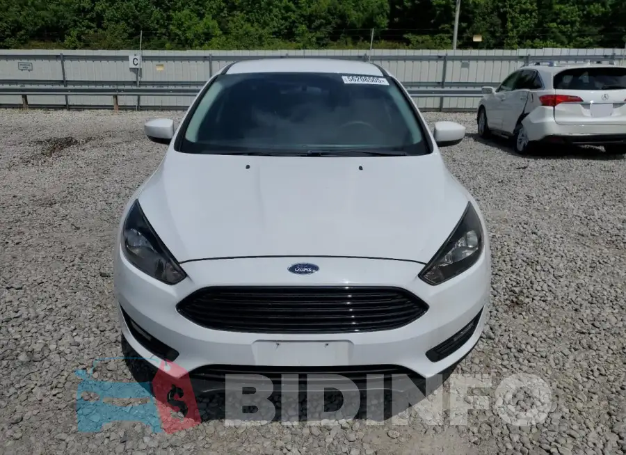 1FADP3FE3JL303295 Photo# 5
