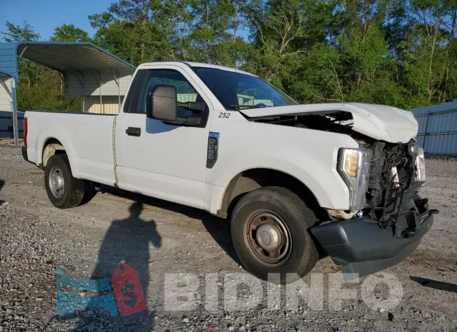 1FTBF2A68KEC65664 Photo# 4