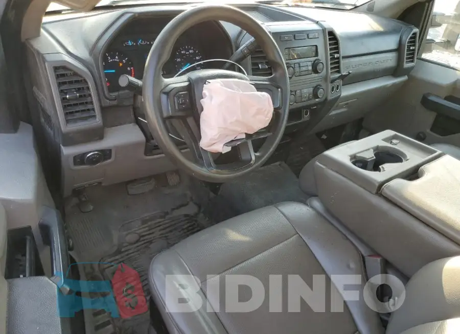 1FTBF2A68KEC65664 Photo# 8