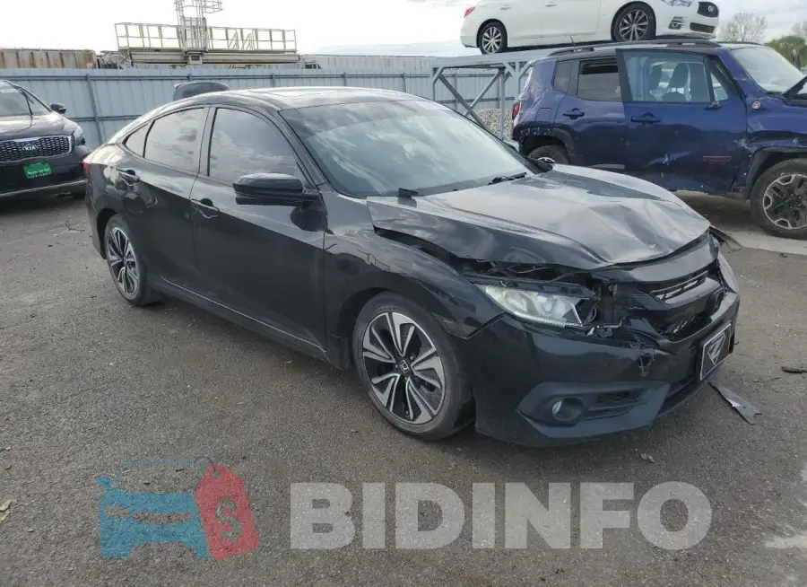 19XFC1F79GE013083 Photo# 4