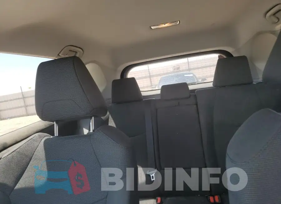 2T3F1RFV8MC181074 Photo# 10