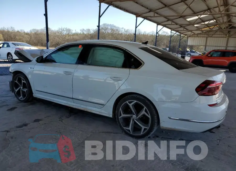 1VWDT7A38HC035757 Photo# 2