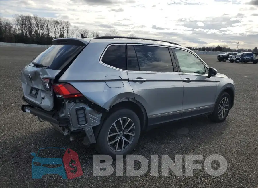 3VV2B7AX3LM021032 Photo# 3