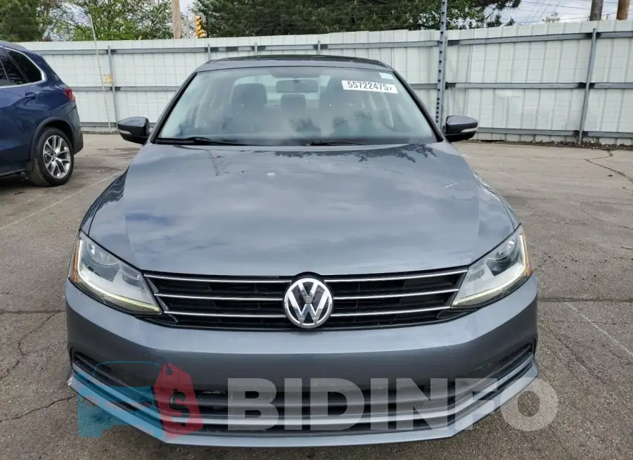 3VWDB7AJ7HM318747 Photo# 5