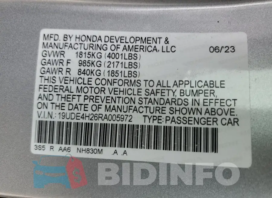 19UDE4H26RA005972 Photo# 13
