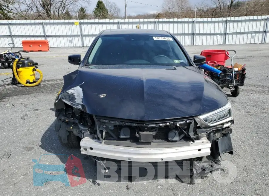 19UUB2F33LA002835 Photo# 5