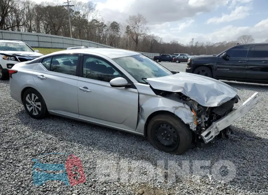 1N4BL4BV2PN342259 Photo# 4
