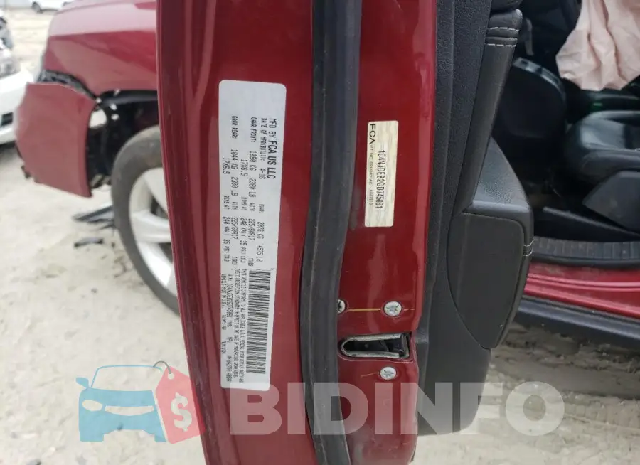1C4NJDEB2GD745081 Photo# 13