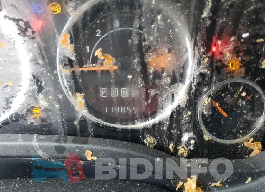 1C4NJDEB2GD745081 Photo# 9