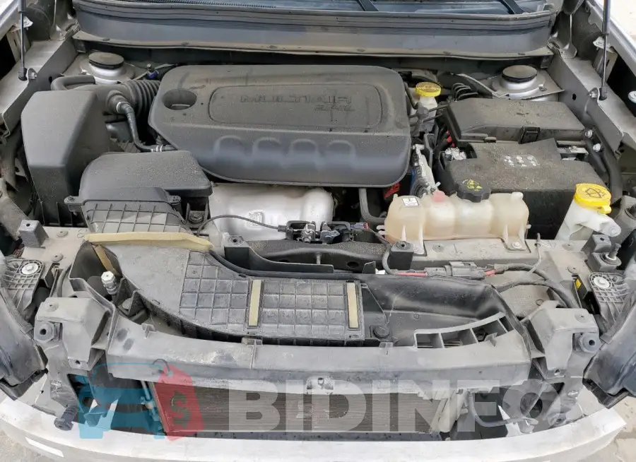 1C4PJLLB2KD333533 Photo# 11