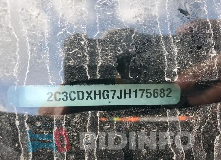 2C3CDXHG7JH175682 Photo# 12