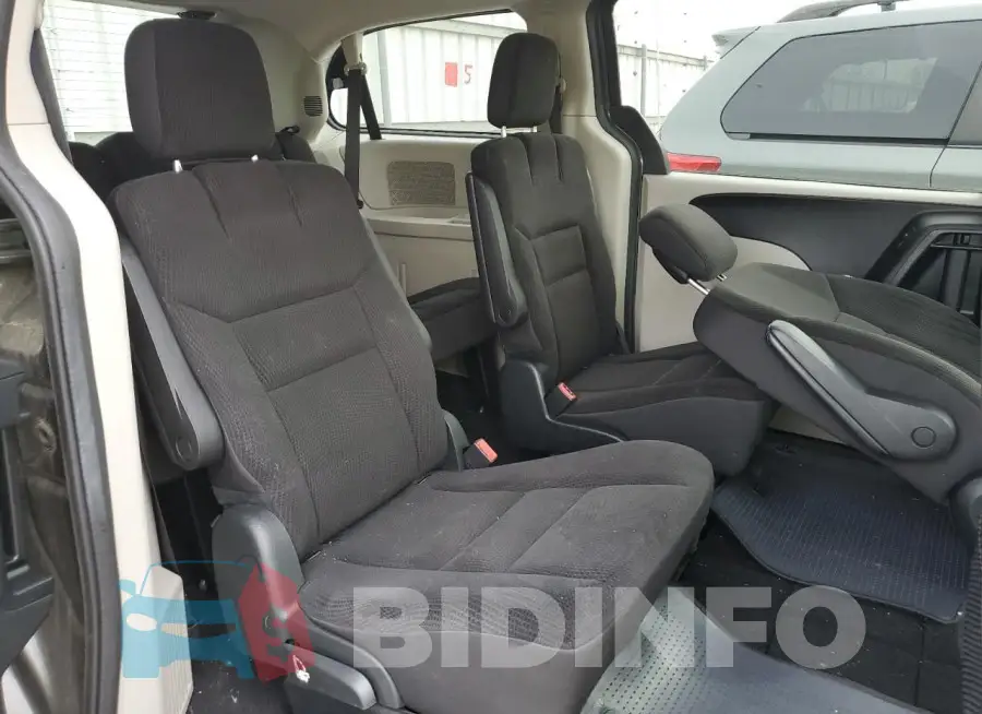 2C4RDGBG5JR137182 Photo# 11