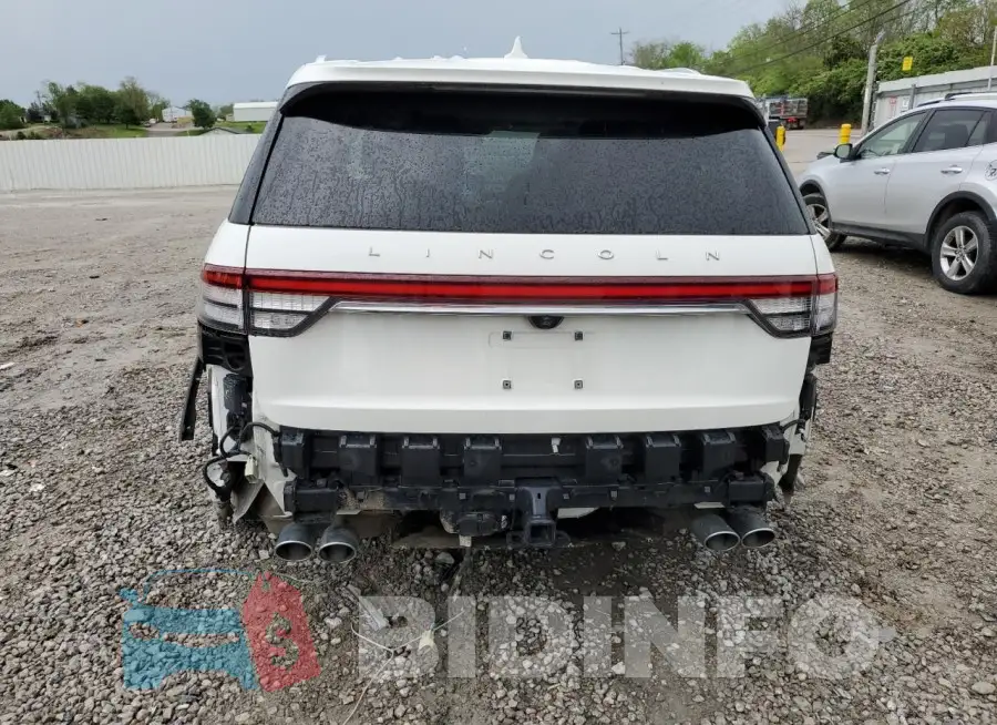 5LM5J7XC0LGL22749 Photo# 6