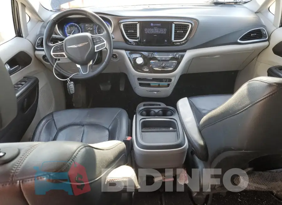 2C4RC1BG7HR524293 Photo# 8