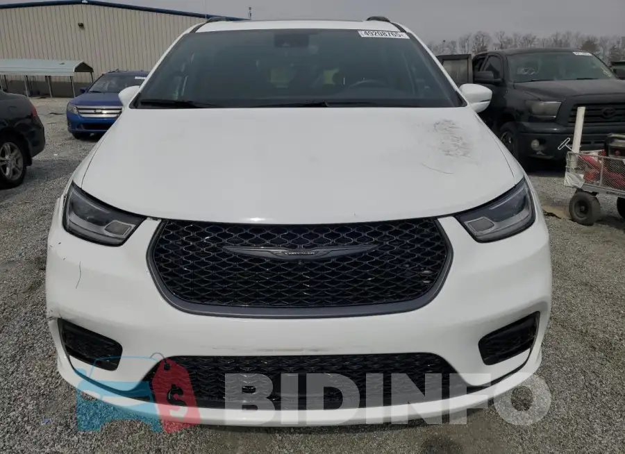 2C4RC1FG3MR607644 Photo# 5
